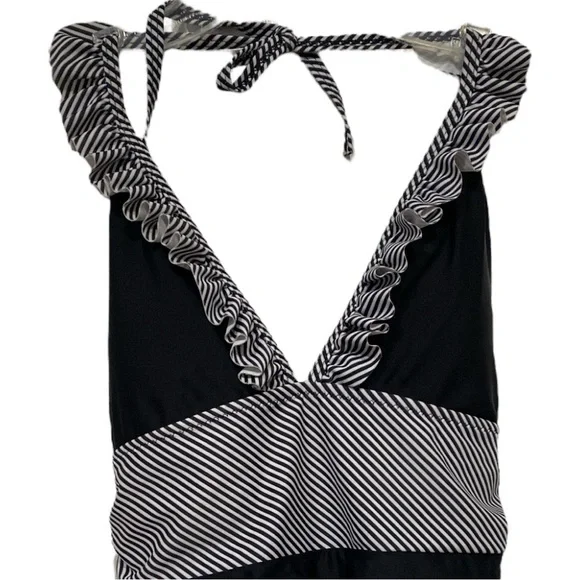 Medium Ruffled beachsissi brand black white converted to halter neck tie strap - Picture 2 of 7